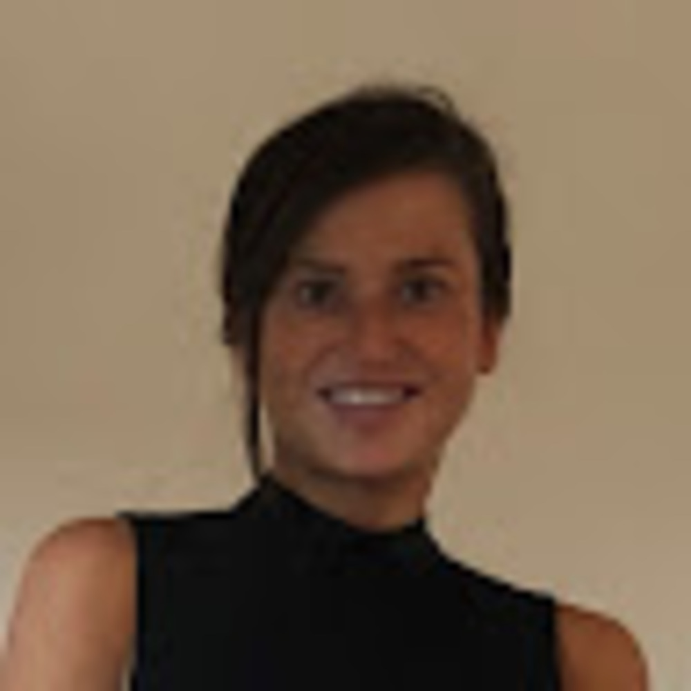 Meet your Posher, Caroline